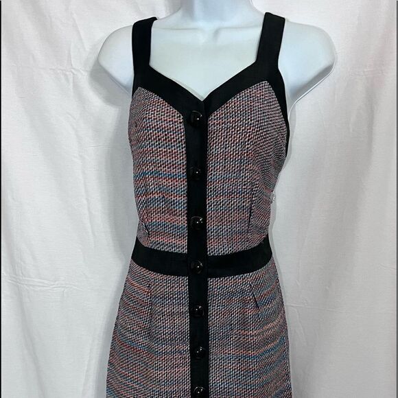 Vintage Lauren Leonard thin strap button down textured dress. Size 6 - Picture 2 of 5